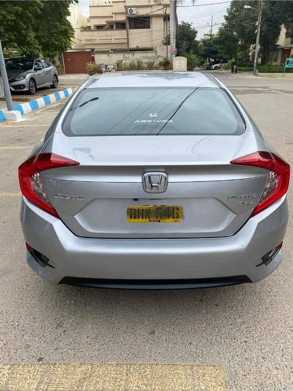 Honda Civic Orie prosmaticl 2017 scratch less condition 13