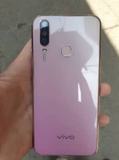 vivoY17 10by10 with box and charger 6 128GB only whtap mesg03284028287