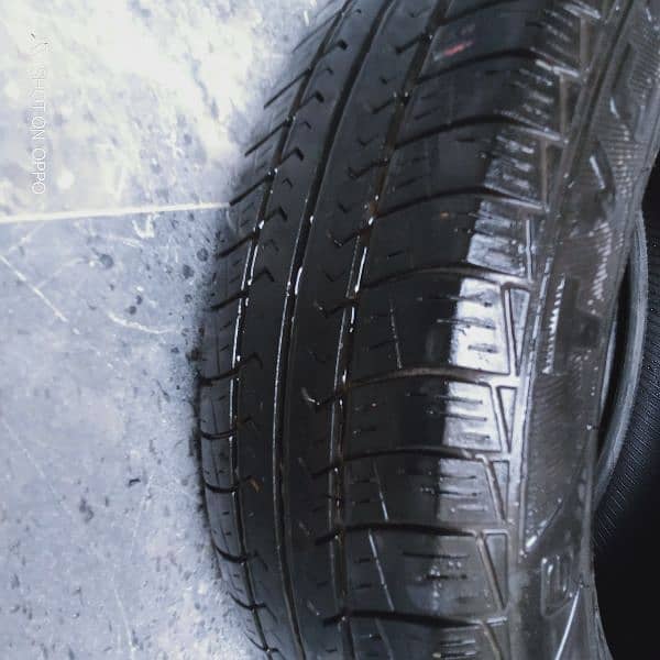 Best Condition Car Tyre 165/65 R14 1