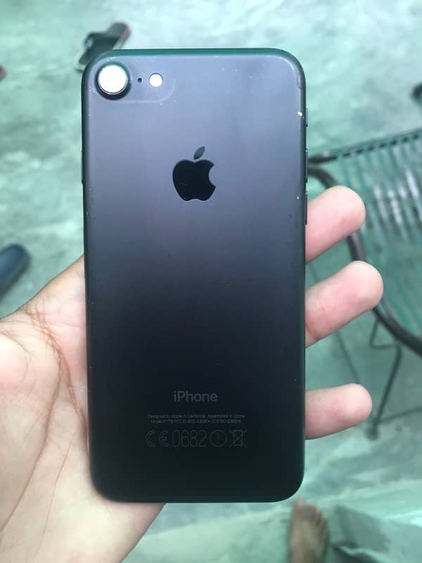 iPhone 7 by pass 128 GB 1