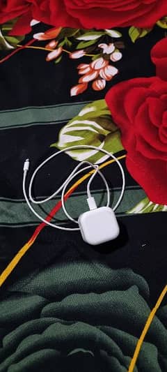 I Phone Origenal Charger and Origenal Cable