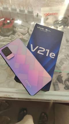 Vivo v21e for sale 10/10 condition