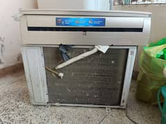 Kenwood used AC, Gas lock, outer ka card kharab he