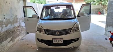 Suzuki Solio 2012.1300cc  (black & white)