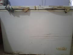 Dawlance 2 Door used Deep Freezer