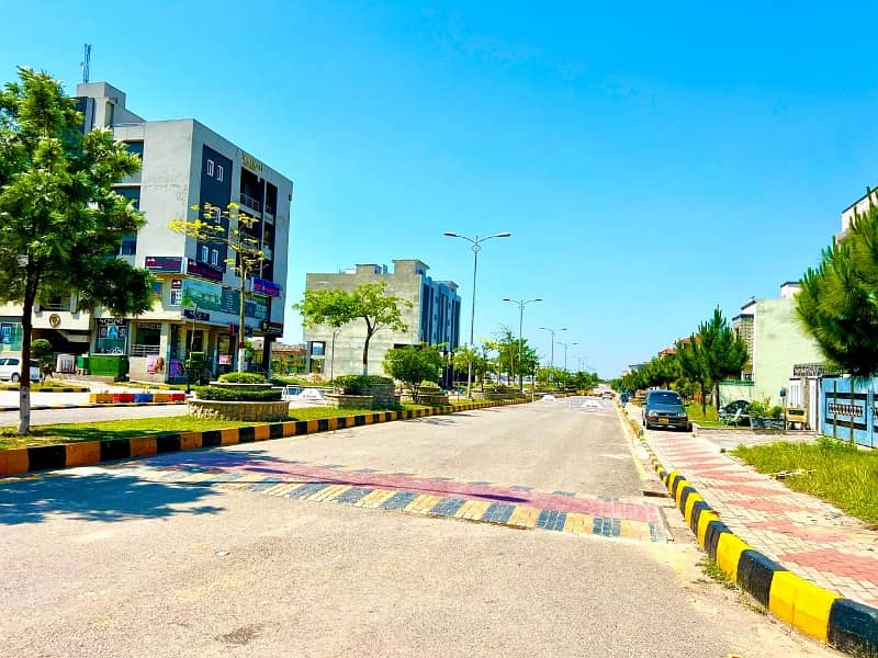 1 KANAL MAIN BOULEVARD PAIR PLOT FOR SALE F-17 ISLAMABAD PLOT NO 580 AND 581 14