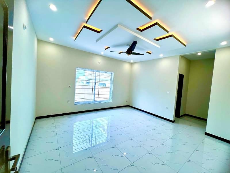 1 KANAL LUXURY BRAND NEW HOUSE FOR SALE MULTI F-17 ISLAMABAD 5