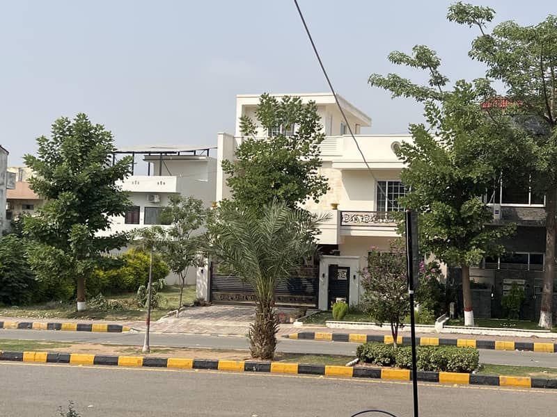 7 MARLA PLOT URGENT FOR SALE F-17 ISLAMABAD 46