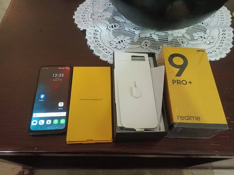 Realme 9 Pro + 5G  8GB 128 GB 1