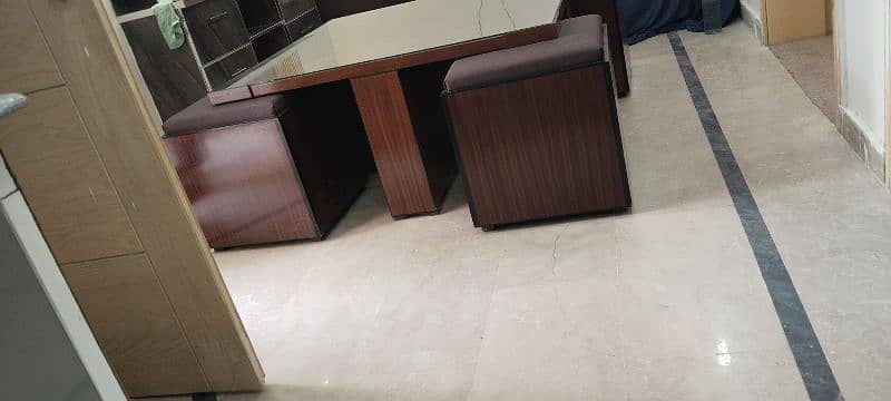 4 person dining table and stools 8