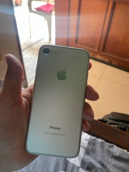 iPhone 7 32 gb 2