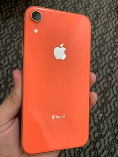 iPhone XR 0