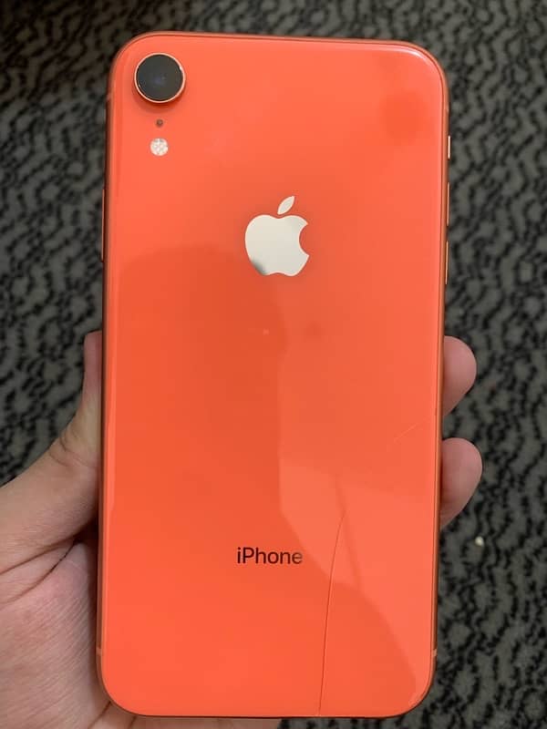 iPhone XR 3