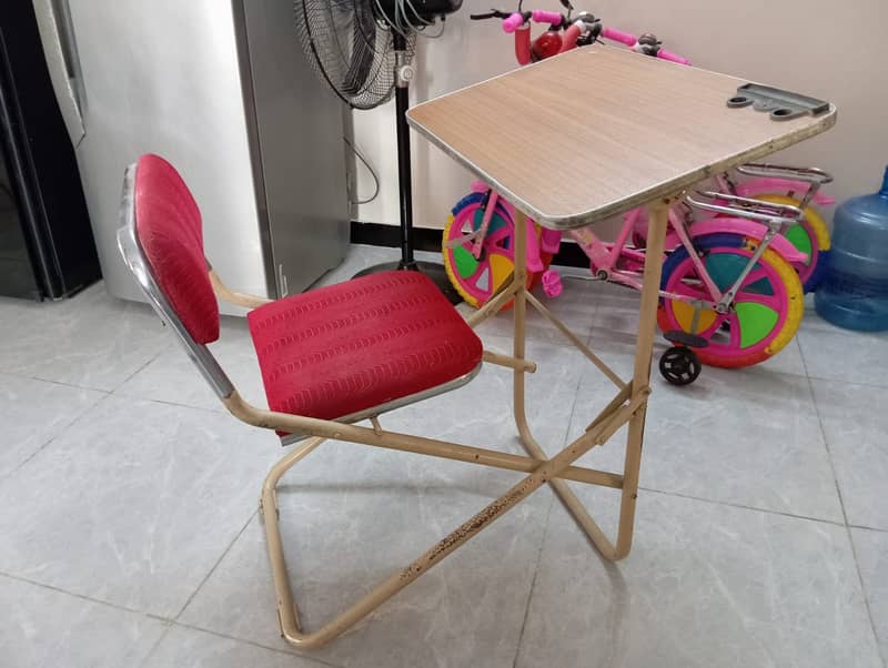 Study Table for children 1