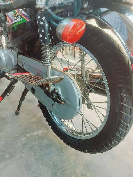 Honda 125 6