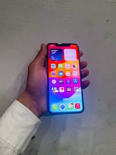 iPhone 11 Pro Max 0