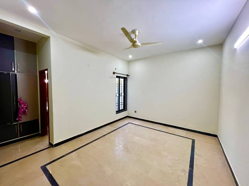 14 MARLA DOUBLE STORY HOUSE FOR SALE F-17 ISLAMABAD ALL FACILITIES 10