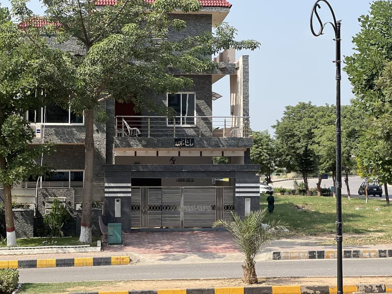 8 MARLA LUXURY BRAND NEW HOUSE FOR SALE MULTI F-17 ISLAMABAD 20