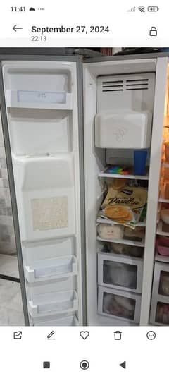 double door fridge