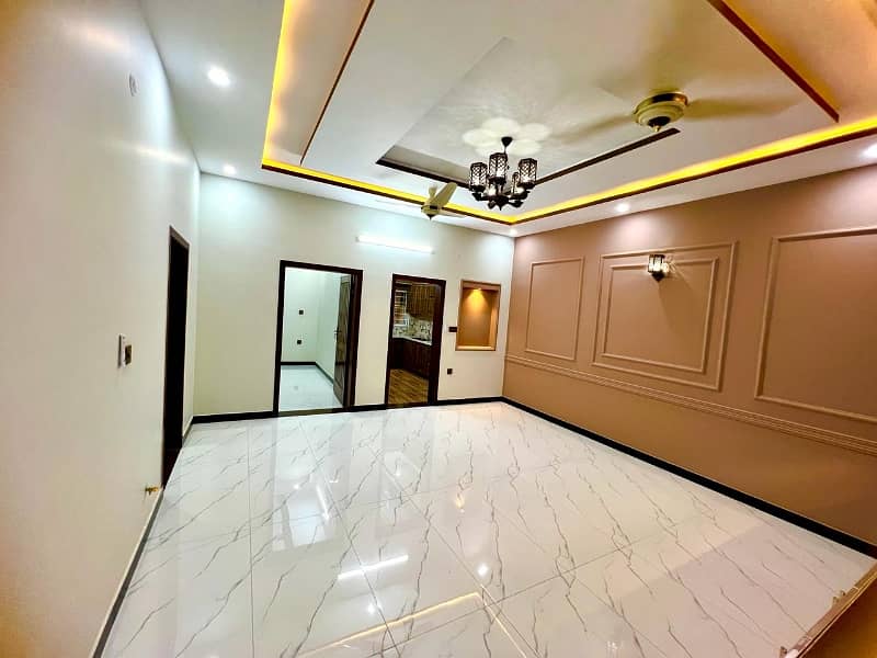 8 MARLA LUXURY BRAND NEW HOUSE FOR SALE F-17 ISLAMABAD ALL FACILITY 11