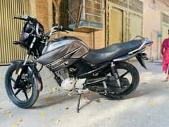 yamaha ybr 125 just buy and drive all okay geniun silencer availablr