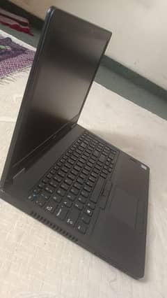 Dell Latitude E5570 8/256 GB