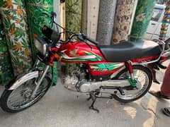 10/10 condition cd70 honda urgent sale