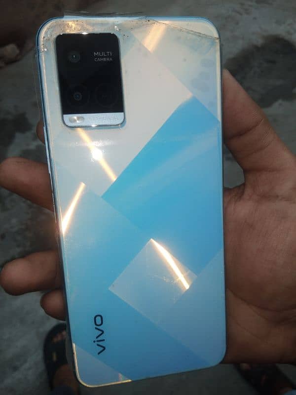 vivo y21A memory 5 64 3