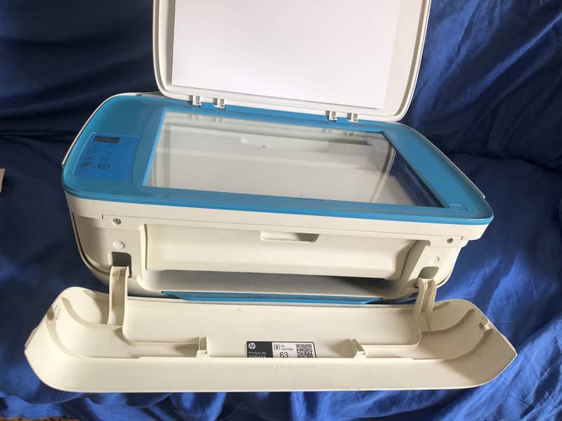 Deskjet 3630 Printer and Scanner 1