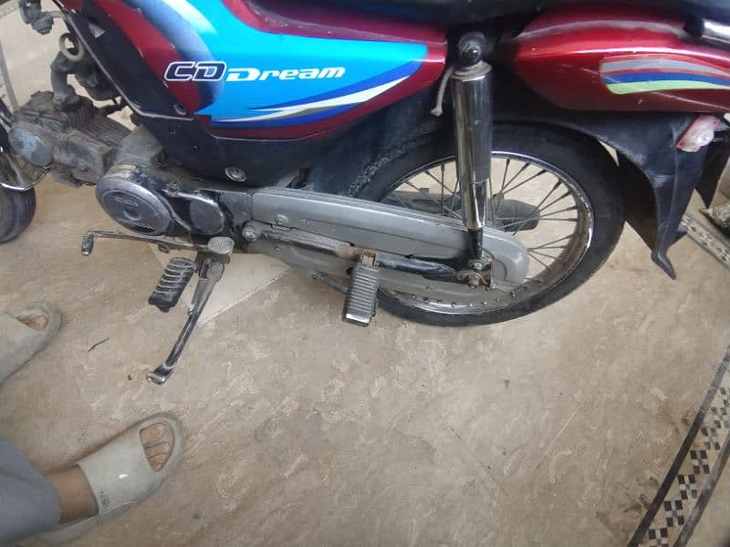 Honda dream in normal condition 5