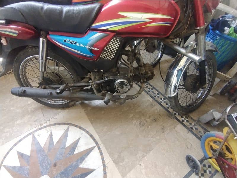 Honda dream in normal condition 7