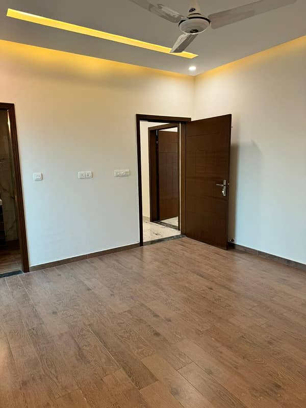 Brand New 10 Marla Flat Is Available For Rent In Askari 11 Sector D At Super Hot Location 9