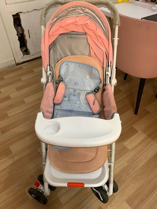 Baby Pram in new condition 2