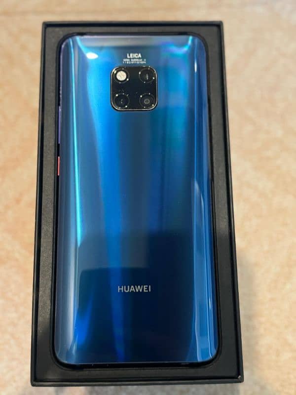 HUAWEI MATE 20 PRO. OFFICIAL PATCHED 1