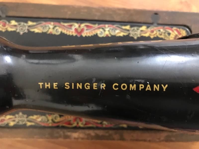 Original Vintage RARE Singer 49H Deluxe Silver Queen Best Condition 7