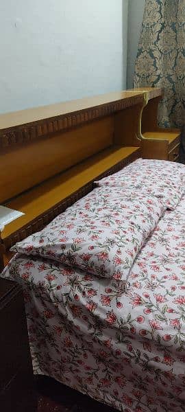 Wooden Double Bed Queen Size with 2 side tables 2