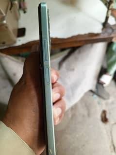 Vivo y22 Condition 10 by 10 new condition box and janean charger 0