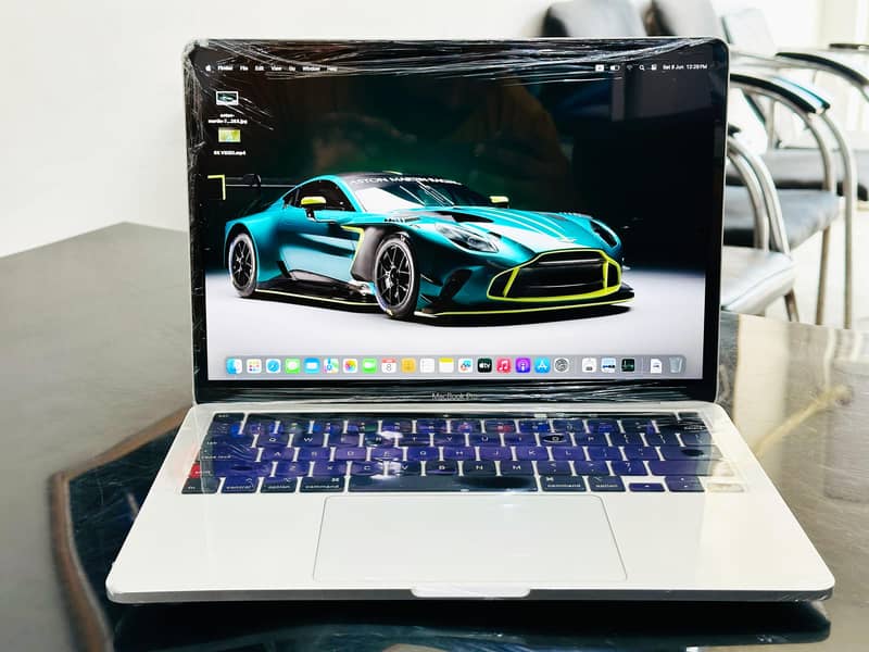 Apple Macbook pro 2018 32/2tb 0