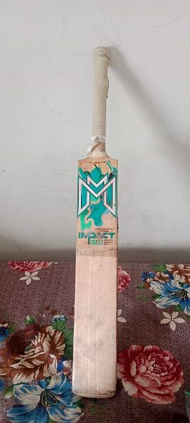 used cricket kit for sale urgent 3