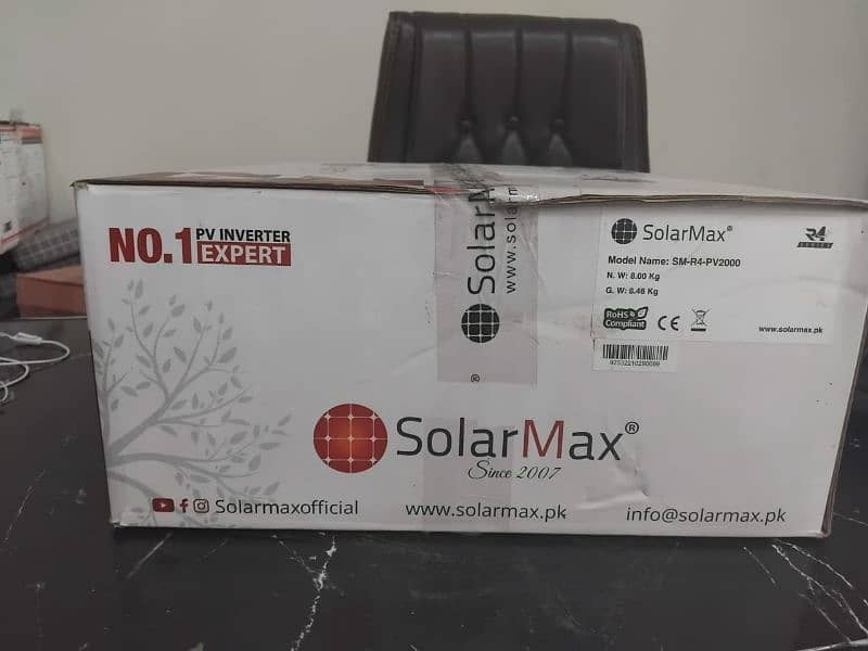 Solar Max PV2000 R4 Pure sine wave  Inverter 12V 2