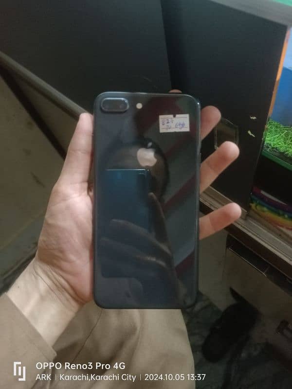 iphone 8plus black color jv 64gb 0