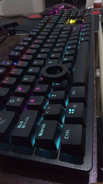 HP-GK100 FULL MECHANICAL RGB GAMING KEYBOARD 2