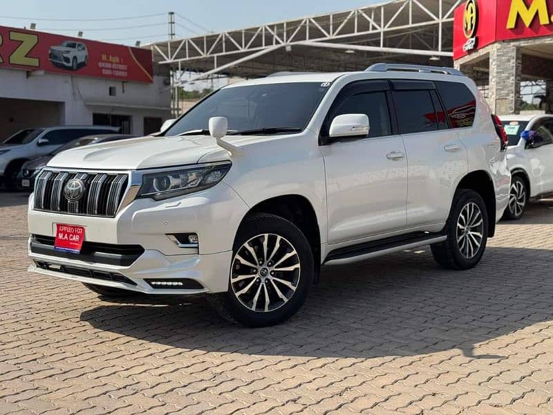 Toyota Prado 2019 1