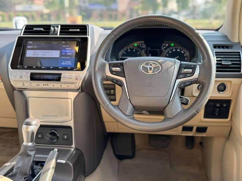 Toyota Prado 2019 9