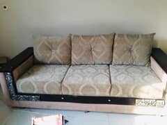 Slightly used 6 Seater wooden sofa set