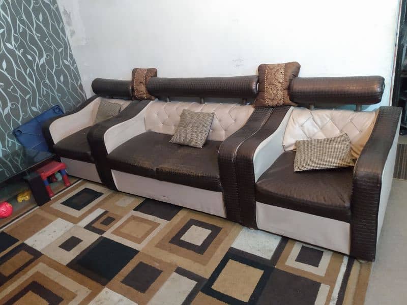 7 seater sofa set for Sale 1