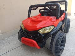 kids electric car in excellent condition