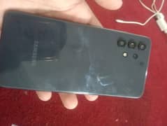 samsung a32 9/10 6 128 slitly sa use hai side se