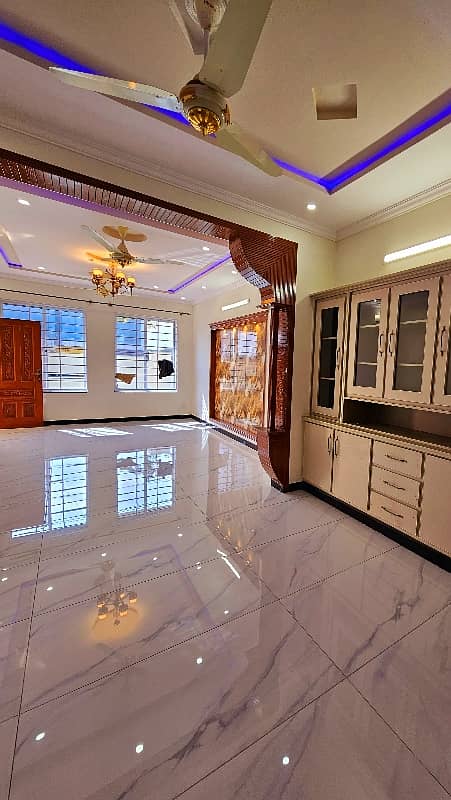 14 Marlas Designer House Available For Rent All Facilities G-13 4