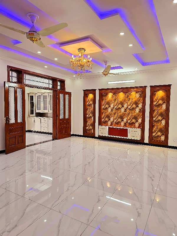 14 Marlas Designer House Available For Rent All Facilities G-13 6